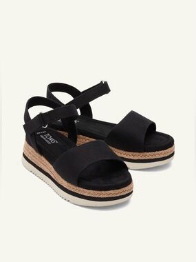 NWT Kids’ TOMS Diana Espadrille Black Canvas Wedge Sandal / Youth 2.5